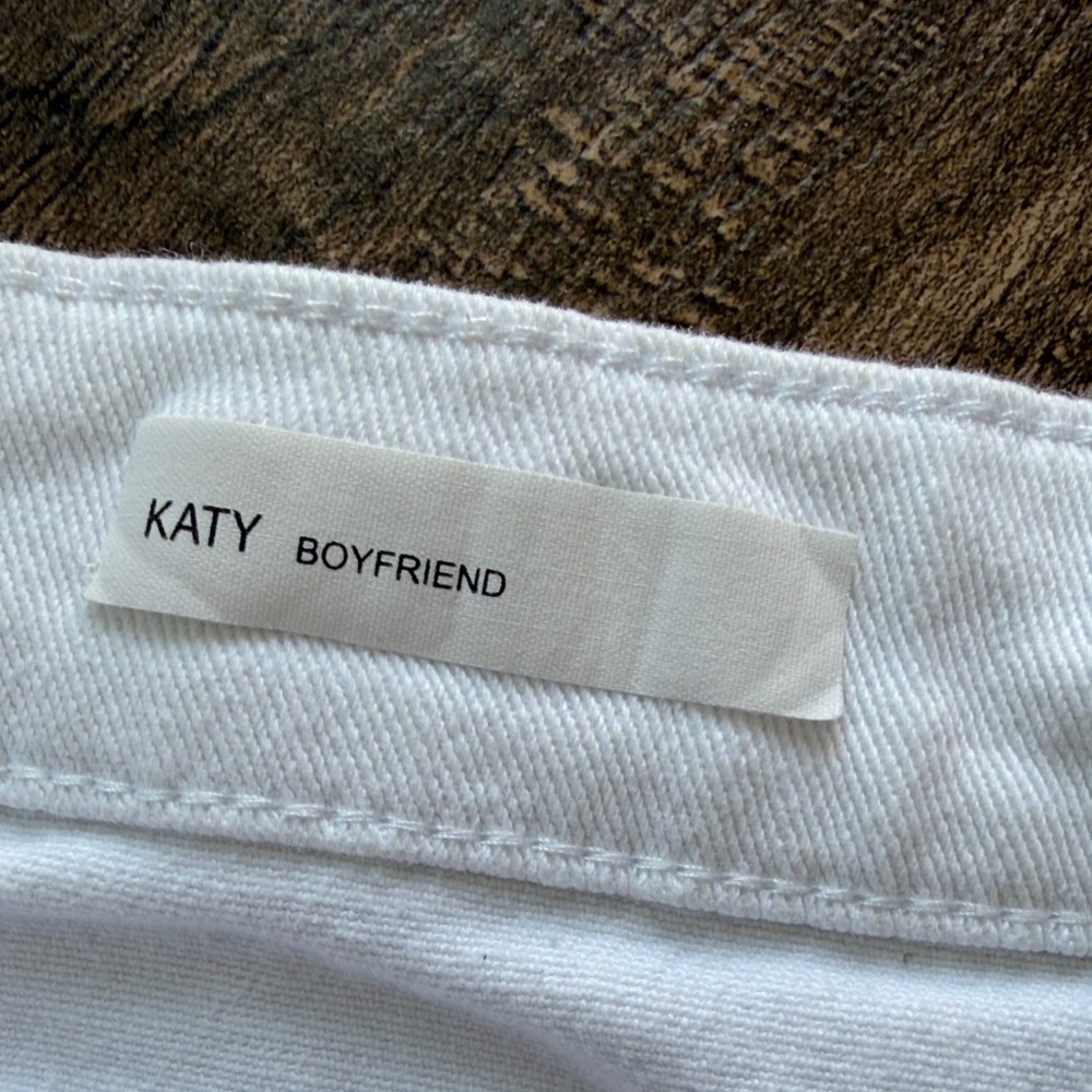 Kut from the Kloth White Denim Roll-Hem Shorts - Picture 2 of 4